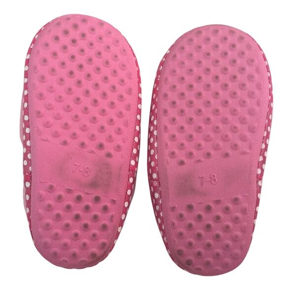 Disney Kid's Size 7-8 Minnie Mouse Slippers Fluffy Slip-On Comfort - Picture 5 of 5